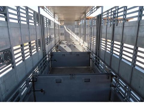 Pezzaioli SBA62 U - 2011 - 3 Floors - Livestock transport | Companjen Bedrijfswagens BV [54]