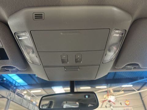 Toyota 7 Pers Automaat Airco Cruisecontrol | Van Nierop BV [26]
