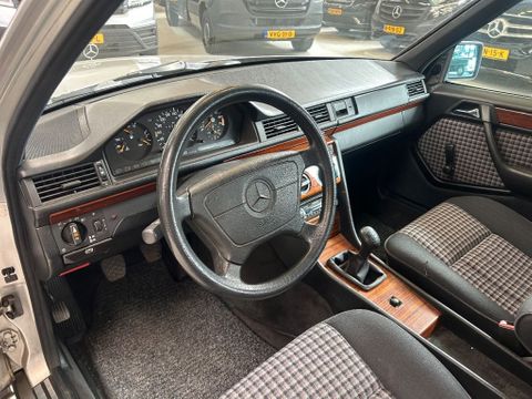 Mercedes-Benz E200 W124 Dakraam 165.500KM Nette Auto | Van Nierop BV [15]