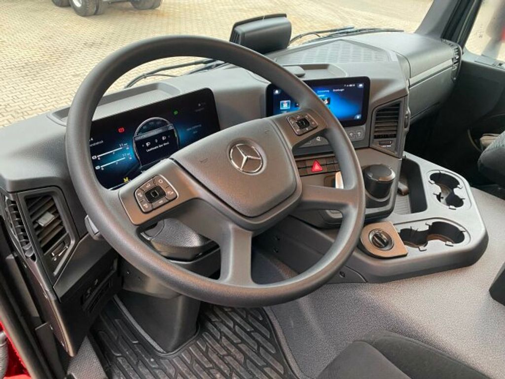 Mercedes-Benz  (15)
