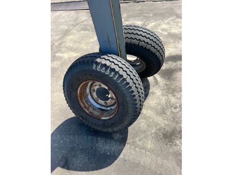 Vredestein 11,5/80-15.3 op Velg nog 2 stuks | CAB Trucks [2]