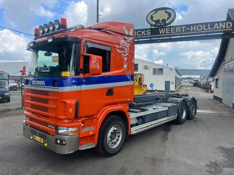 Scania V 8 144.460 MANUAL GEAR RESERVED GERESERVEERD | CAB Trucks [2]