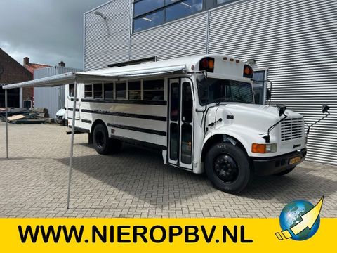 Navistar int. corp. Amerikaanse Schoolbus 8+1 Persoon C Rijbewijs Automaat Airco Omvormer Stand kachel | Van Nierop BV [1]