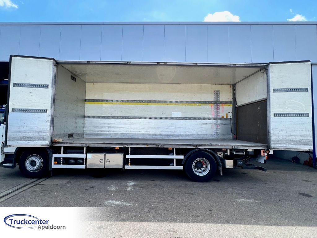 Universal Box with sidedoors and loadinglift | Truckcenter Apeldoorn [2]