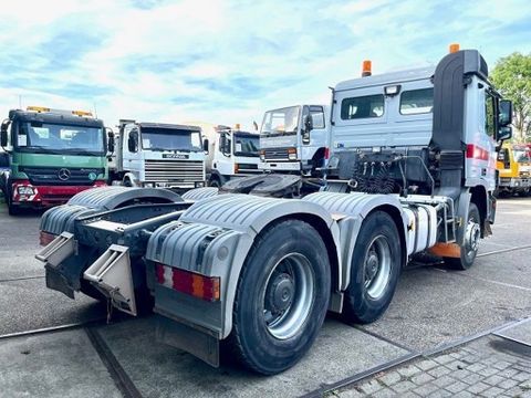 Mercedes-Benz LS 6x4 TRACTOR (EPS WITH CLUTCH / 3-PEDALS / REDUCTION AXLES / HYDRAULIC KIT / EURO 5) | Engel Trucks B.V. [3]