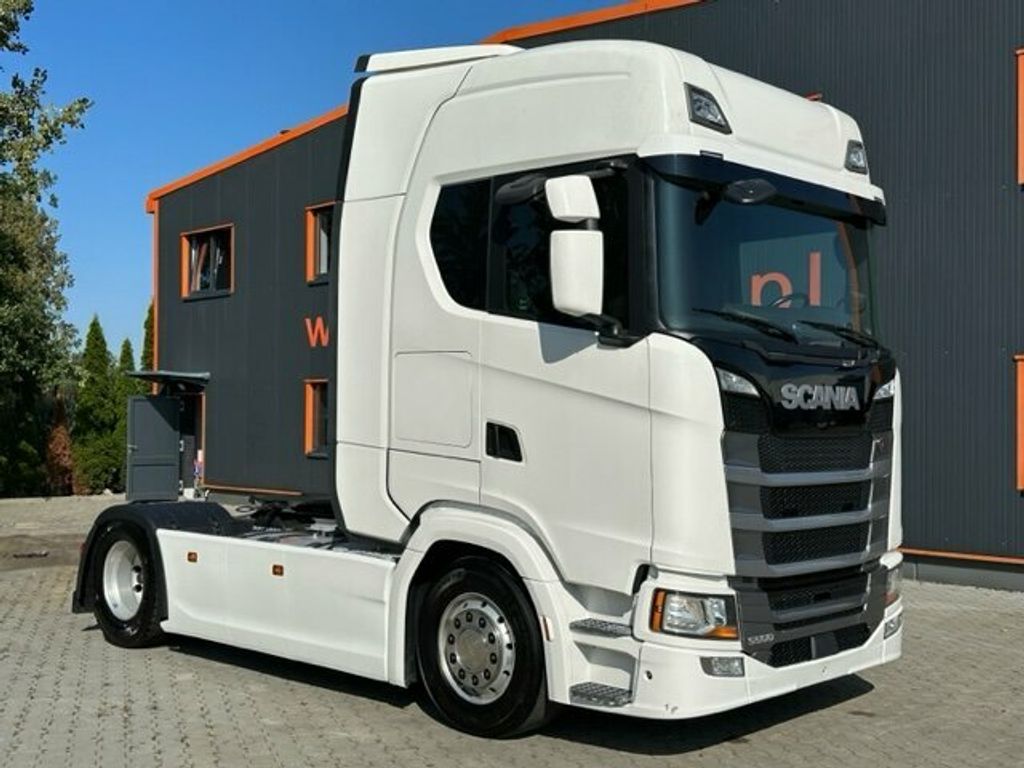 Scania  (1)
