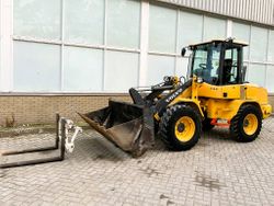 Volvo  L 30 G   **2017**   ONLY 4650 HOURS   **CE**