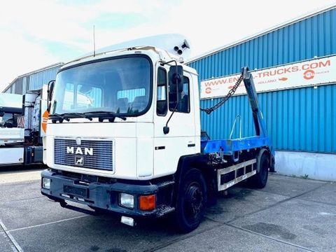 MAN .232 (6 CILINDER) M90 WITH TELESCOPIC CONTAINER SYSTEM (8 GEARS MANUAL GEARBOX / EURO 1 (MECHANICAL PUMP AND INJECTORS)) | Engel Trucks B.V. [1]