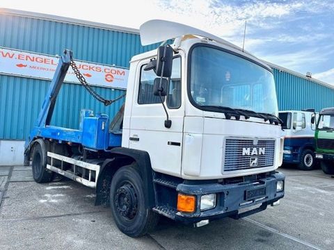 MAN .232 (6 CILINDER) M90 WITH TELESCOPIC CONTAINER SYSTEM (8 GEARS MANUAL GEARBOX / EURO 1 (MECHANICAL PUMP AND INJECTORS)) | Engel Trucks B.V. [2]