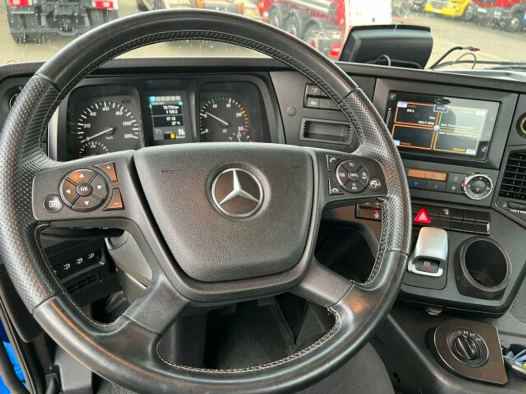 Mercedes-Benz  (14)