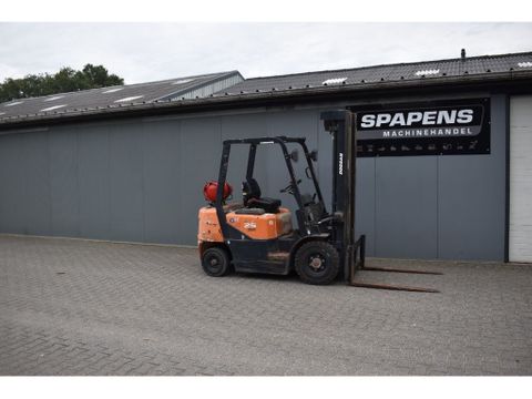 Doosan G25G | Spapens Machinehandel [1]