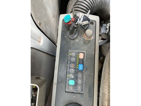 Etec 818RLC RUPS Kraan Airco Snelwissel 10000 UUR + DIV Bakken | Van Nierop BV [16]