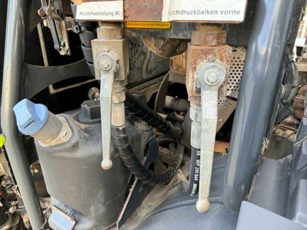 Mercedes-Benz  (14)