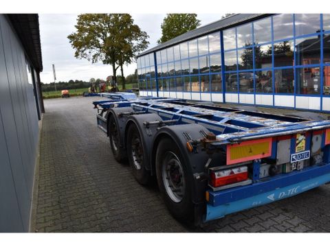 D-Tec VCC-01 uitschuifbare trailer container chassis | Spapens Machinehandel [13]