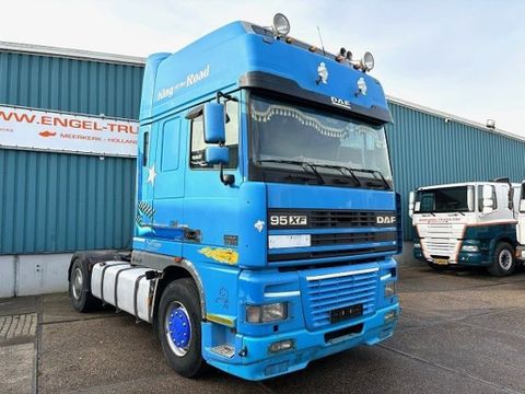 DAF .530XF SUPERSPACECAB (EURO 3 / ZF16 MANUAL GEARBOX / ZF-INTARDER / AIRCONDITIONING) | Engel Trucks B.V. [2]