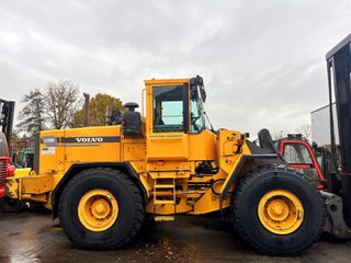 43186