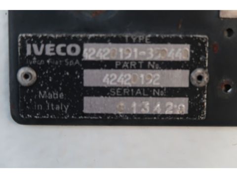 Iveco 190.42 | Companjen Bedrijfswagens BV [34]