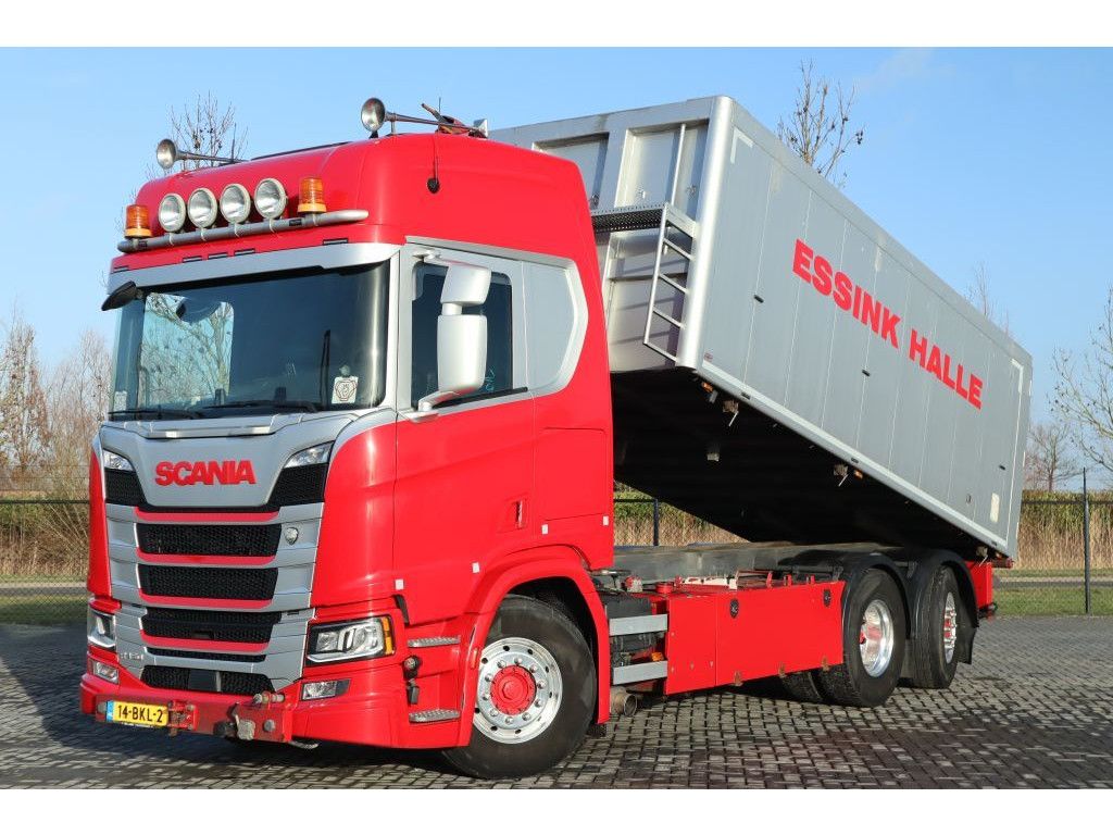 Scania
6X2 RETARDER STEERING AXLE GETREIDE KIPPER | Hulleman Trucks [1]