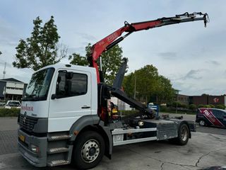 mercedes-benz-ls-1923-atego-2011-fassi-f110-2011-vds-hooklift