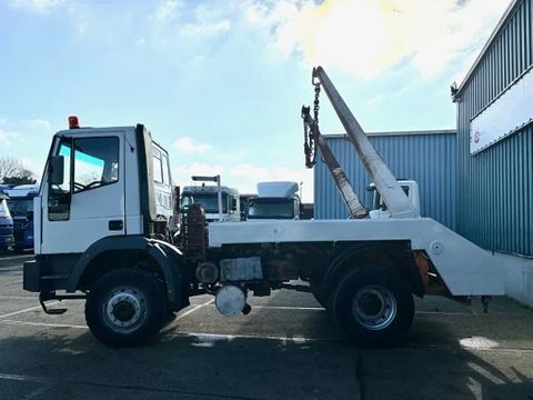 Iveco 135E23WR 4x4 FULL STEEL PORTAL CONTAINER (EURO 2 / ZF MANUAL GEARBOX / REDUCTION AXLES / FULL STEEL SUSPENSION) | Engel Trucks B.V. [5]