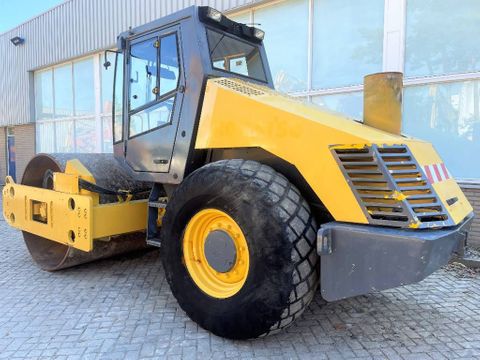 Bomag BW 213 D-3   2000  7470 HOURS  CE/EPA | NedTrax Sales & Rental [5]