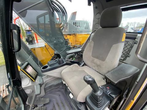 Volvo
ECR 235 EL |  OILQUICK | BUCKET | AIRCO | Hulleman Trucks [15]