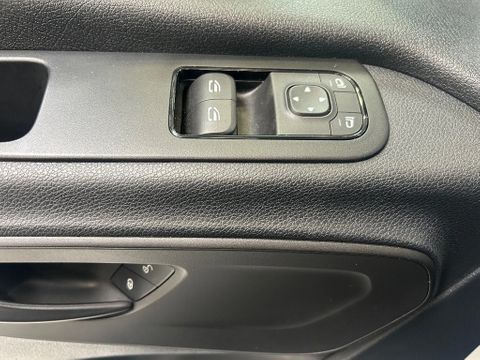 Mercedes-Benz 314CDI Bakwagen Laadklep Automaat Airco Cruisecontrol 39.500KM | Van Nierop BV [11]