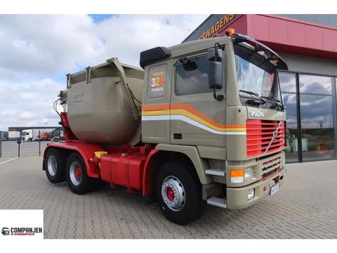 Volvo F10.320 - 1992 - TD122 -  Oldtimer | Companjen Bedrijfswagens BV [1]