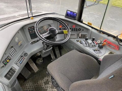 Volvo
A40 D | AIRCO | 6X6 | 70 TON | Hulleman Trucks [15]