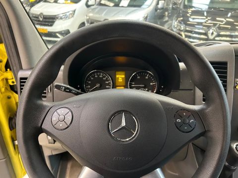 Mercedes-Benz 319CDI L2H2 AMBULANCE Automaat Airco Cruisecontrol 9X OP VOORRAAD | Van Nierop BV [25]
