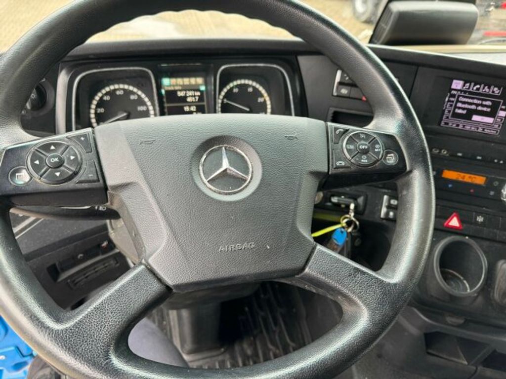 Mercedes-Benz  (13)