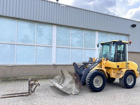 Volvo L 30 G *ONLY 5300H* | NedTrax Sales & Rental [1]