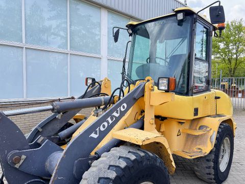 Volvo L 30 G *ONLY 5300H* | NedTrax Sales & Rental [7]