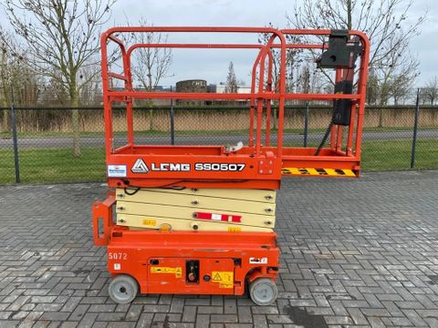 LGMG
SS0507 | 6.3 METER | 230 KG | GS-1432 | ES1530 | Hulleman Trucks [4]