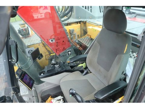 Volvo
ECR 235 EL | ROTOTILT | BUCKET | AIRCO | Hulleman Trucks [13]