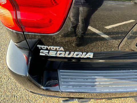 Toyota sequoia 4.7 benzine automaat airco 7 persoons | Van Nierop BV [7]