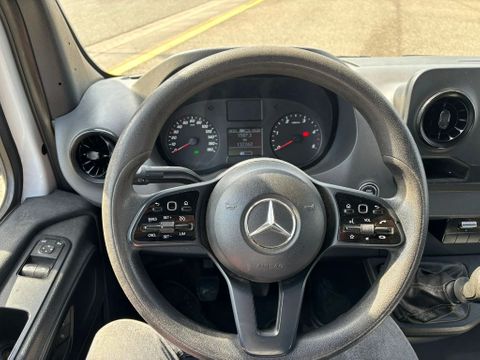 Mercedes-Benz 311CDI Dubbelcabine Openlaadbak Airco Cruise control Trekhaak Apple Carplay | Van Nierop BV [14]