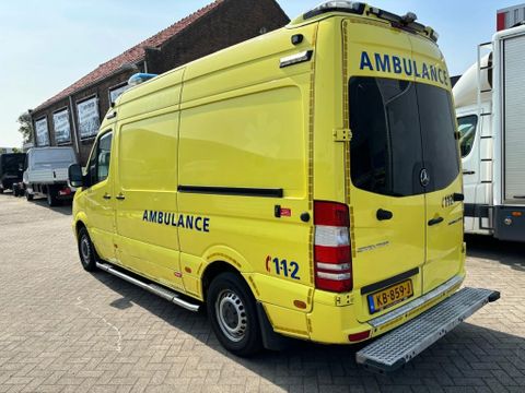 Mercedes-Benz 319CDI L2H2 AMBULANCE Automaat Airco Cruisecontrol 9X OP VOORRAAD MARGE | Van Nierop BV [5]