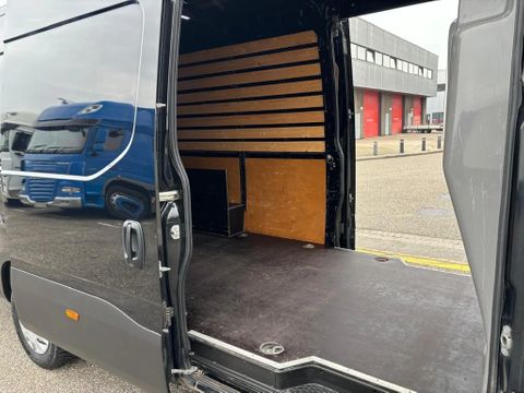 Iveco L4H2 laadklep imperiaal trap airco automaat dub schuifdeur | Van Nierop BV [13]