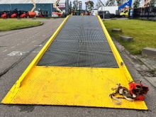 STORAX LOADING RAMP 7 TON  AVAILABLE FOR RENT | Brabant AG Industrie [3]