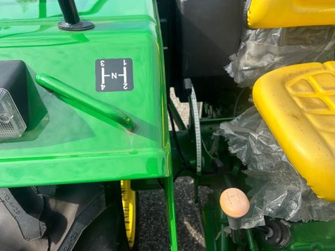 John Deere 5036D ONGEBRUIKT NIEUW 2WD 10 UUR | Van Nierop BV [15]