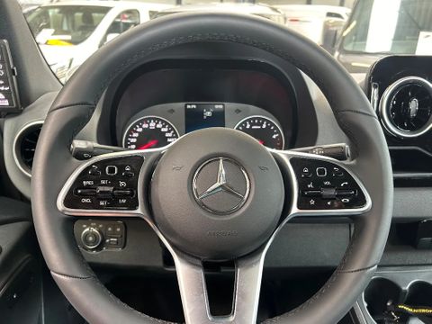 Mercedes-Benz 519CDI Thijhof Oprijwagen Automaat Airco Navi Cruisecontrol Trekhaak 3500kg NIEUW | Van Nierop BV [22]