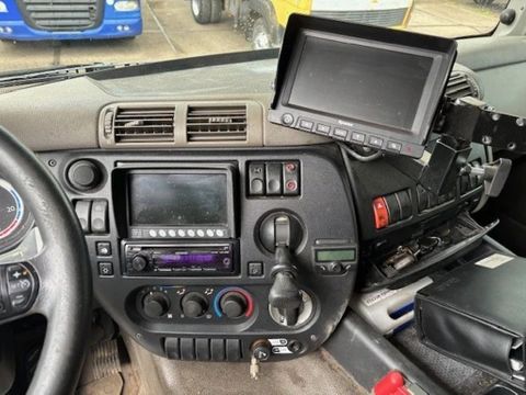 DAF 360 SPACECAB (ORIGINAL DUTCH TRUCK / LOW MILEAGE!!) (EURO 5 / 9.000 KG. FRONT-AXLE / AS-TRONIC / AIRCONDITIONING / FRONTVIEW CAMERA) | Engel Trucks B.V. [9]