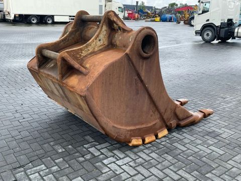 Gjerstad
G90 | TOOTH BUCKET | TEETH BUCKET | SCHAUFEL | Hulleman Trucks [5]