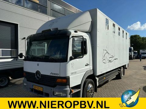 Mercedes-Benz Atego 1218 automaat paardenvervoer | Van Nierop BV [1]