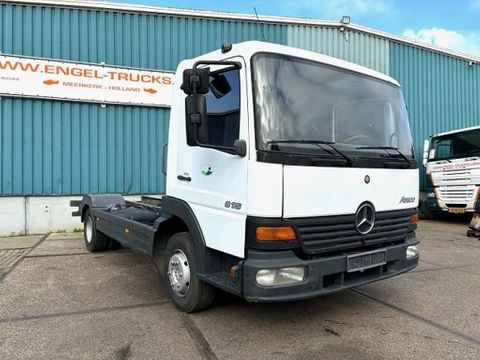 Mercedes-Benz CHASSIS ONLY 172.000 KM!! (FULL STEEL SUSPENSION / MANUAL GEARBOX) | Engel Trucks B.V. [2]