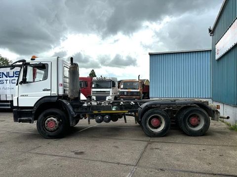 Mercedes-Benz (RHD) 6x4 FULL STEEL CHASSIS (V6 ENGINE / ZF-MANUAL GEARBOX / FULL STEEL SUSPENSION / REDUCTION AXLE / AIRCONDITIONING) | Engel Trucks B.V. [4]