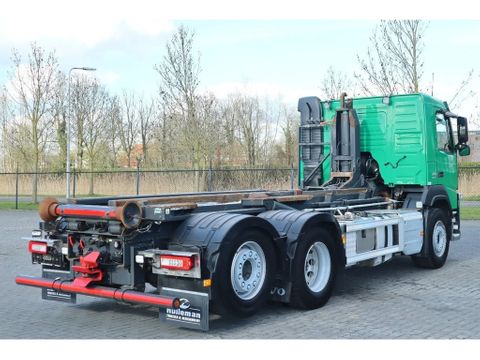 Volvo
6X2 6X2*4 EURO6  HOOK LIFT 26TON Livab | Hulleman Trucks [8]