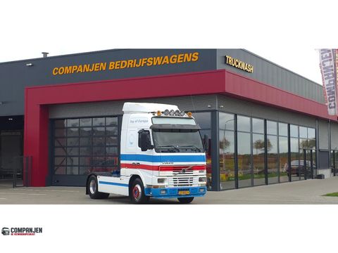 Volvo Very beautiful Volvo FH16 520, lots of horsepower, pulls like crazy | Companjen Bedrijfswagens BV [1]