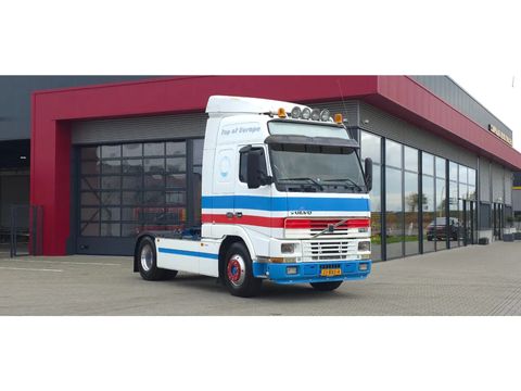 Volvo Very beautiful Volvo FH16 520, lots of horsepower, pulls like crazy | Companjen Bedrijfswagens BV [3]